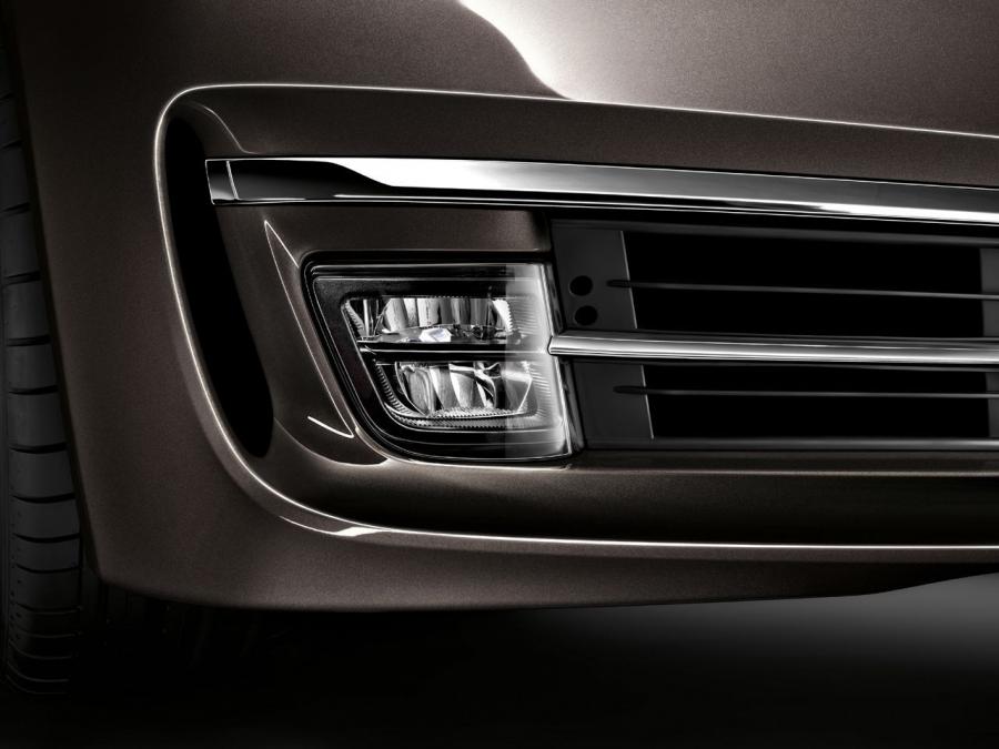  BMW 7-Series 2013 года  (фото 48 из 123)